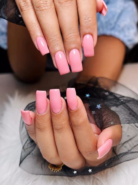 Glossy pastel pink square acrylic nails